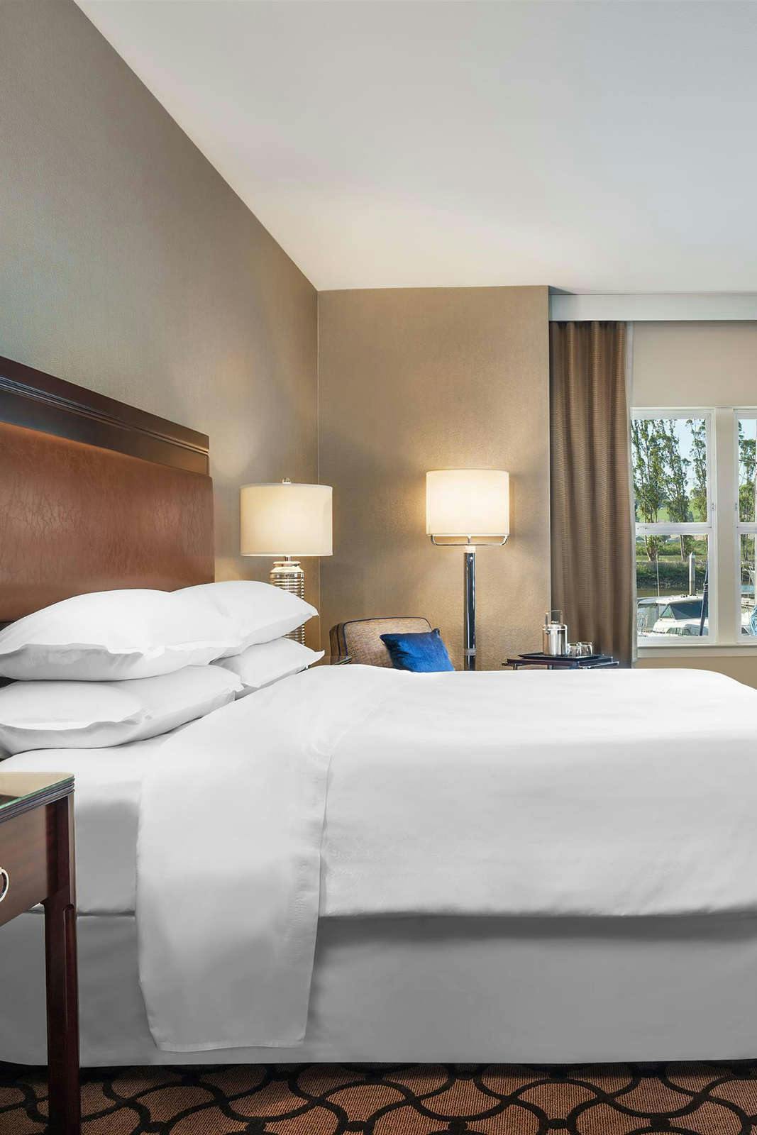 Hotel Sheraton Sonoma County - Petaluma photo 2