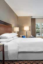 Hotel Sheraton Sonoma County - Petaluma photo 2