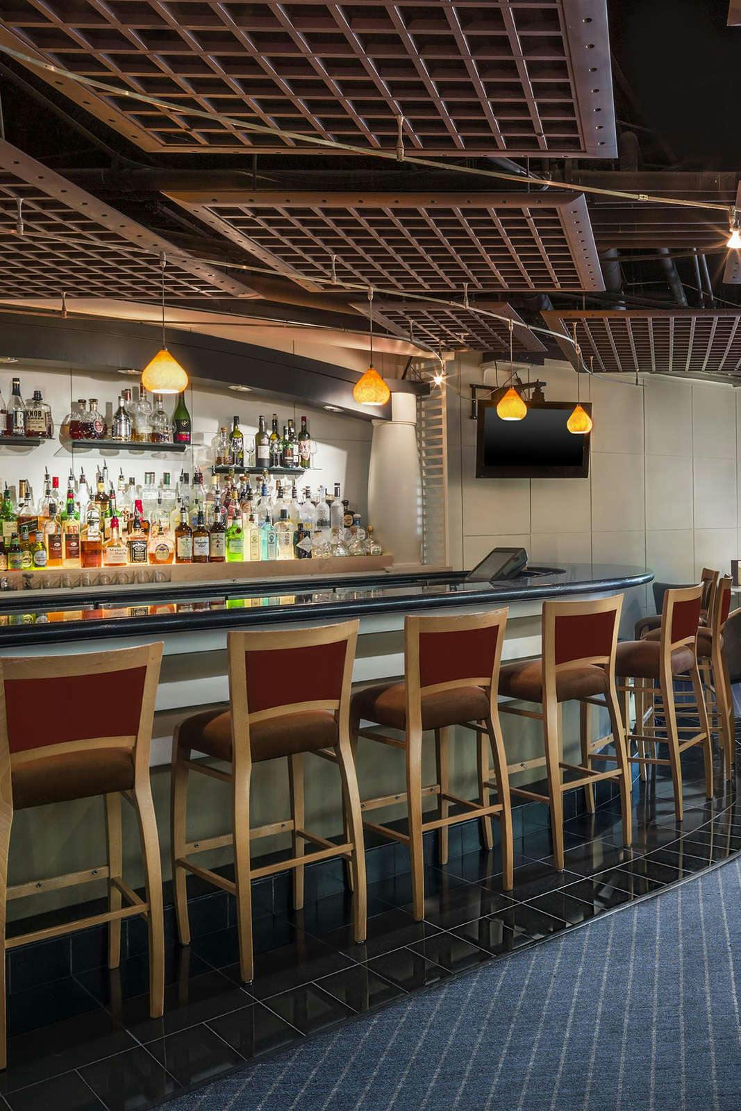 Hotel Sheraton Sonoma County - Petaluma photo 1