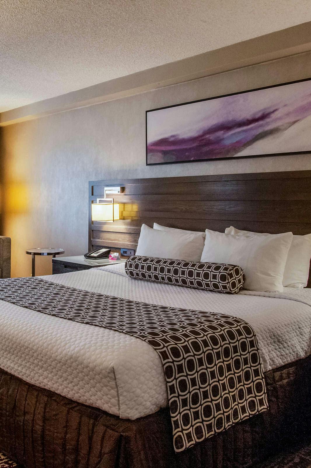 Hotel Crowne Plaza Union City photo 1