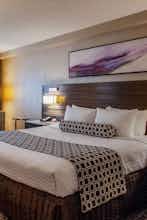 Hotel Crowne Plaza Union City photo 1