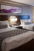 Hotel Crowne Plaza Union City photo 2