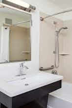 Hotel Sonesta Simply Suites Silicon Valley Santa Clara photo 1