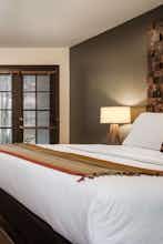Hotel Santiago Resort - A Gay Men's Resort photo 3