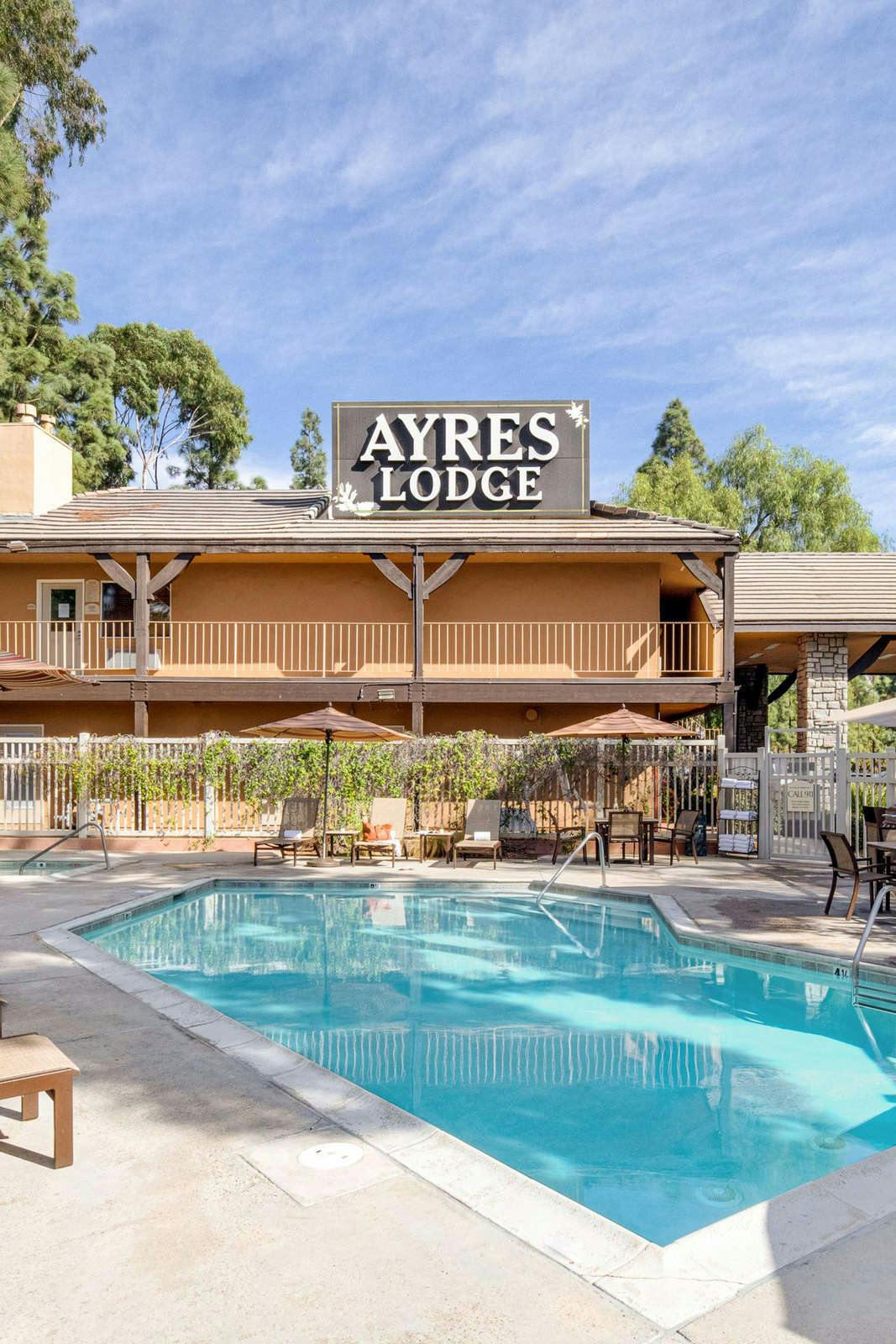 Hotel Ayres Lodge Alpine photo 5