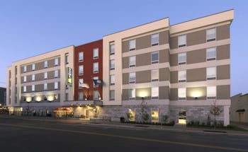 Home2 Suites Louisville Downtown NuLu