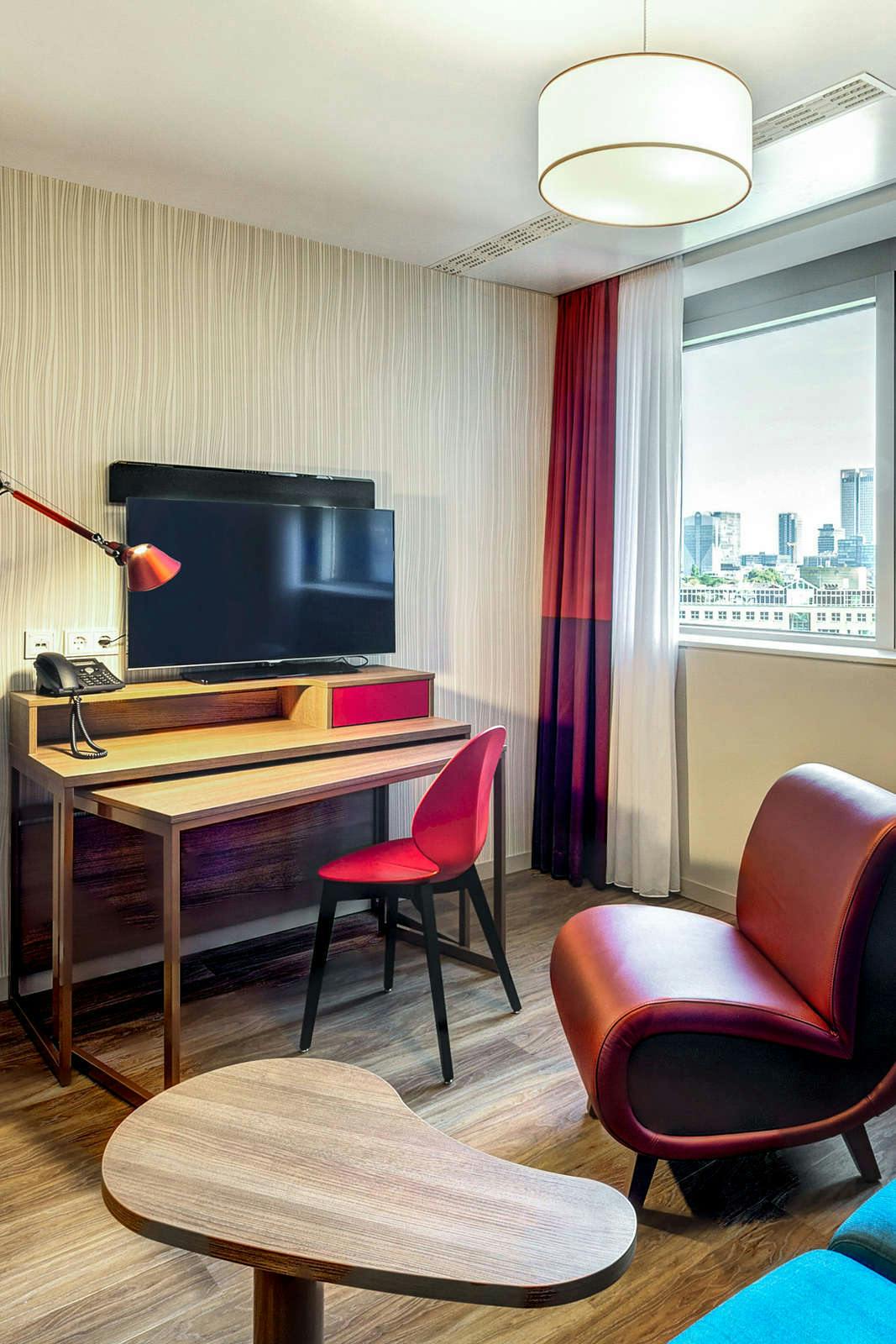 Hotel Aparthotel Adagio Frankfurt City Messe photo 2