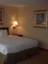 Hotel Holiday Inn Charlottesville Monticello photo 1