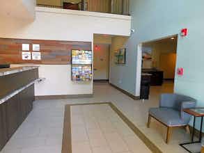 Hotel Island Suites photo 3