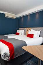 Hotel Holiday Inn Express Glasgow Airport photo 4