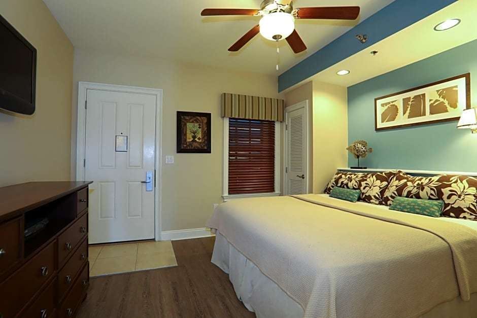 Hotel Carillon Beach Resort Inn by Wyndham Vacation Rentals photo 2