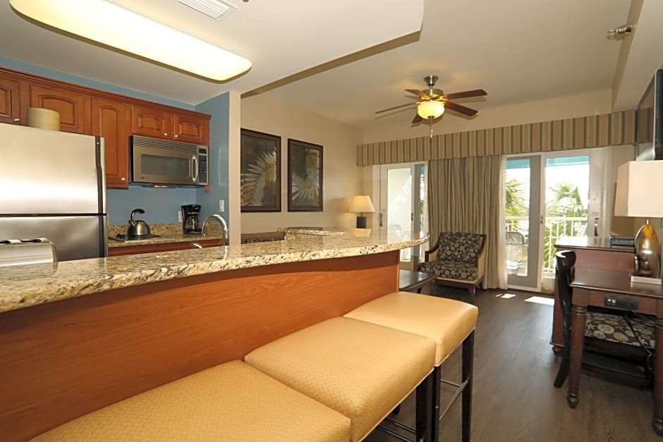Hotel Carillon Beach Resort Inn by Wyndham Vacation Rentals photo 4