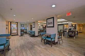 Hotel Hampton Inn Portsmouth Central photo 3