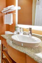 Hotel Holiday Inn Express & Suites Santa Cruz photo 4
