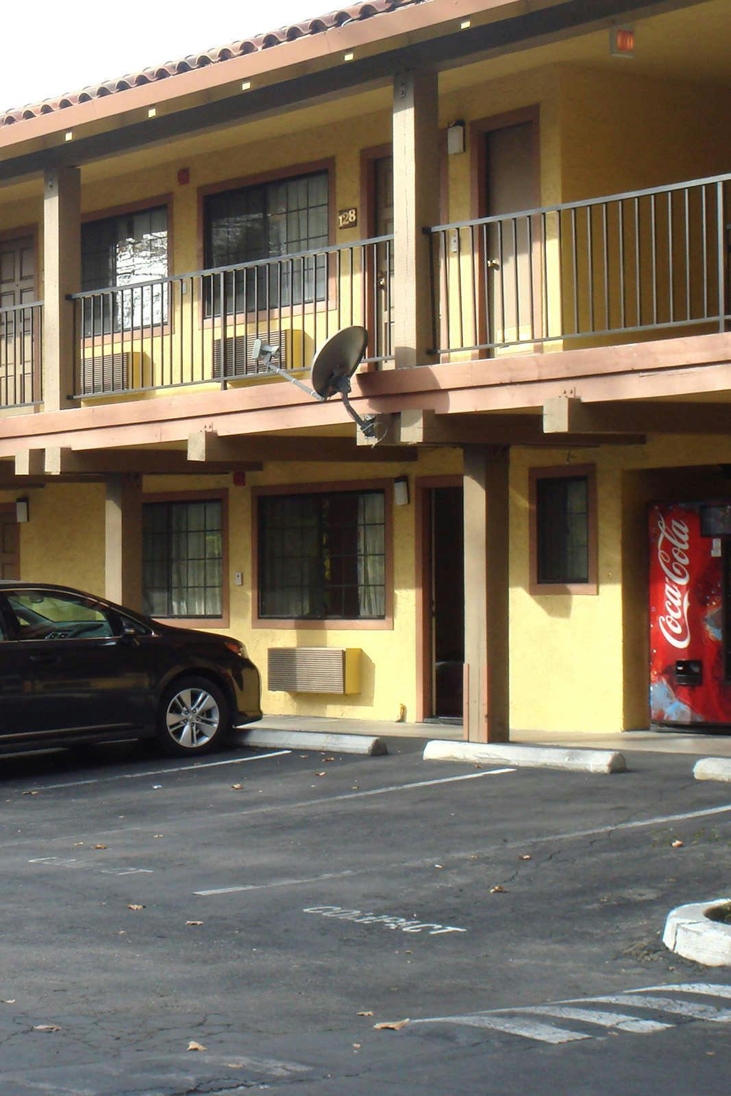 Hotel Valley Inn San Jose photo 3