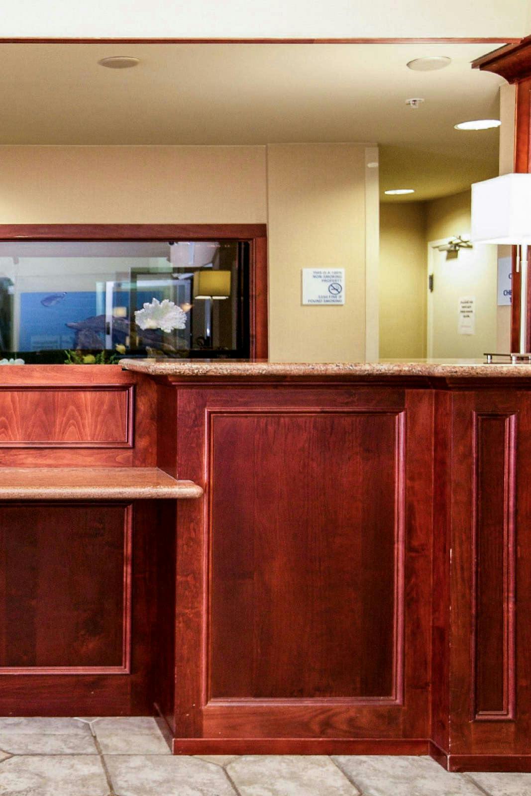 Hotel Holiday Inn Express Hotel & Suites Watsonville photo 4