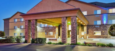 Holiday Inn Express Hotel & Suites Watsonville