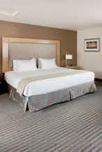 Hotel Holiday Inn Express Monterey Cannery Row photo 1