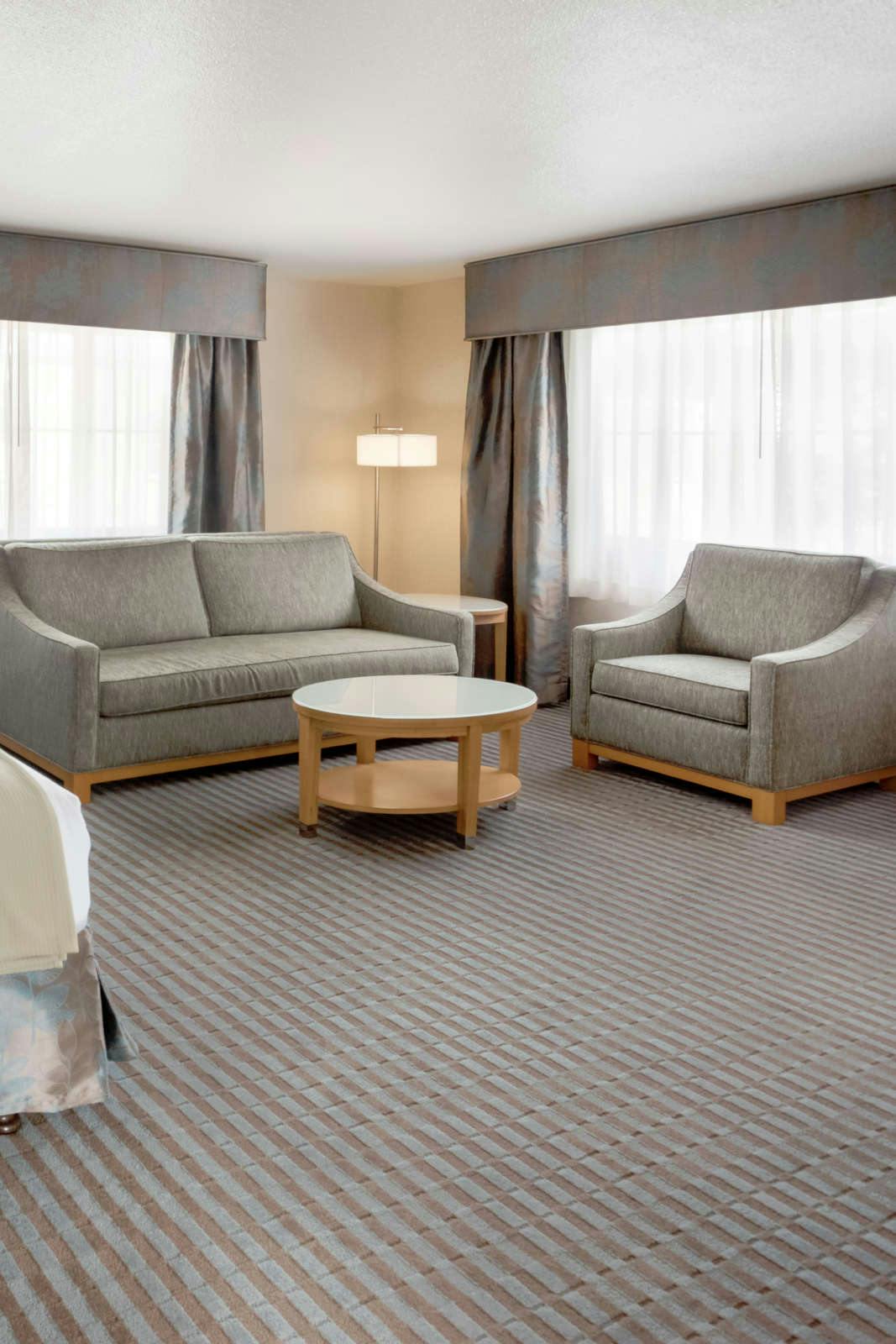 Hotel Holiday Inn Express Monterey Cannery Row photo 3