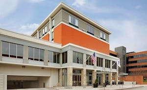 Hampton Inn & Suites Clayton/St. Louis-Galleria Area, MO