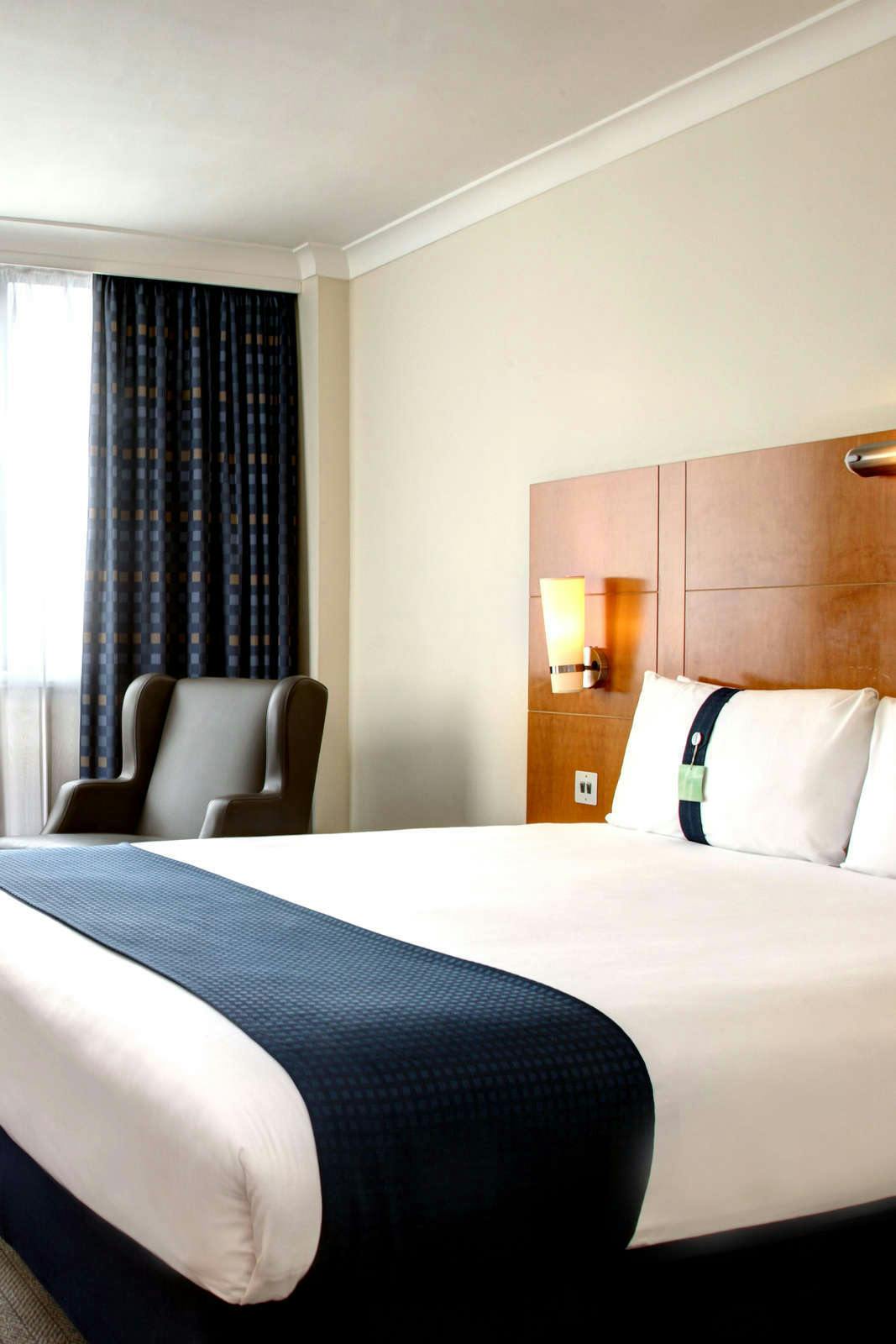 Hotel Holiday Inn London Bloomsbury photo 2