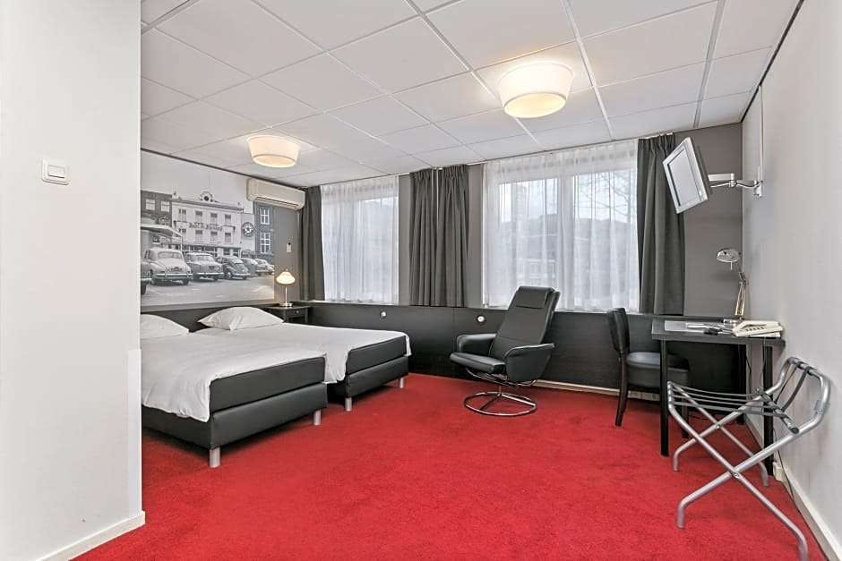 Hotel Crown Inn Hotel Eindhoven photo 2
