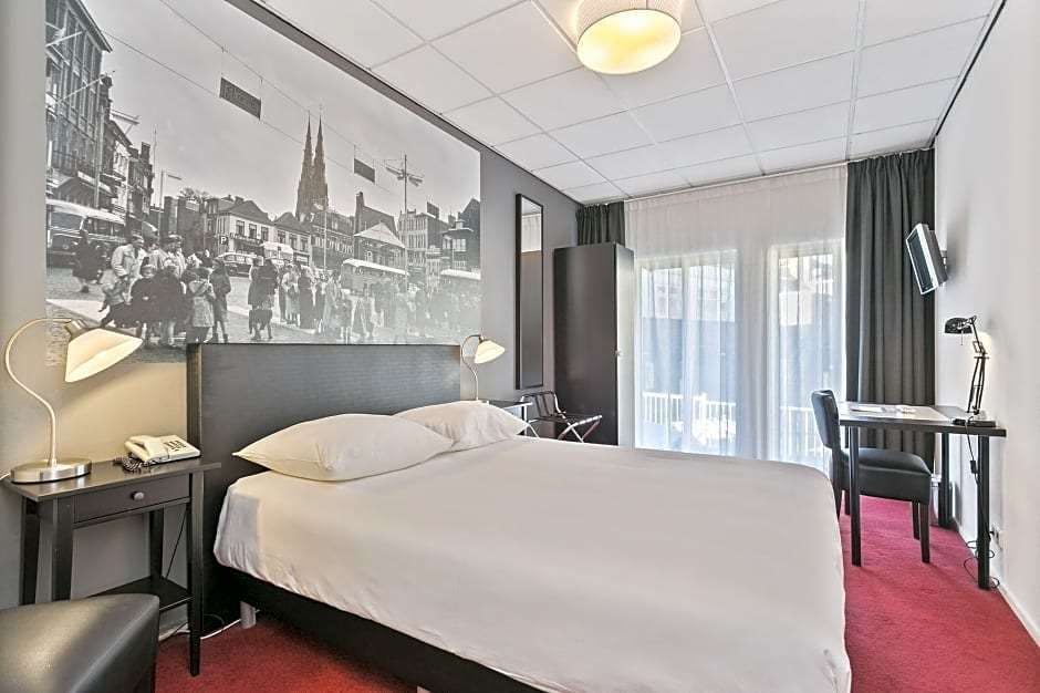 Hotel Crown Inn Hotel Eindhoven photo 3