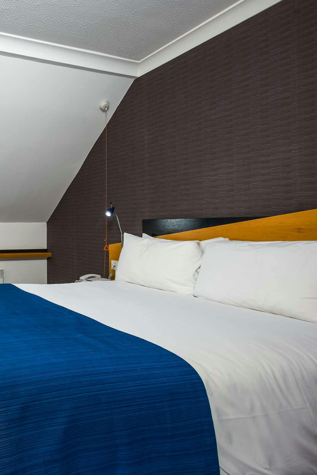 Hotel Holiday Inn Express Birmingham NEC photo 2