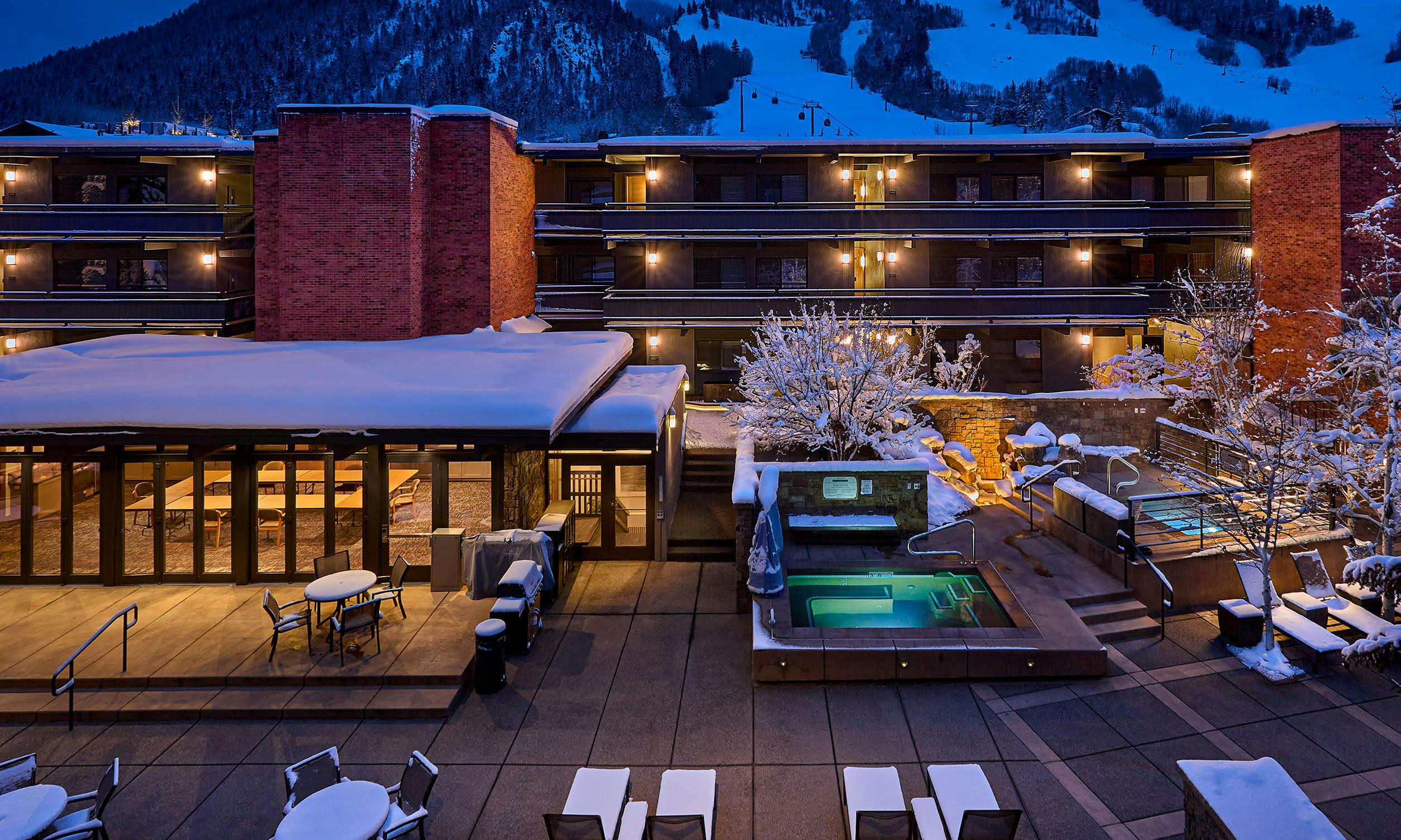 Aspen Square Condominium Hotel