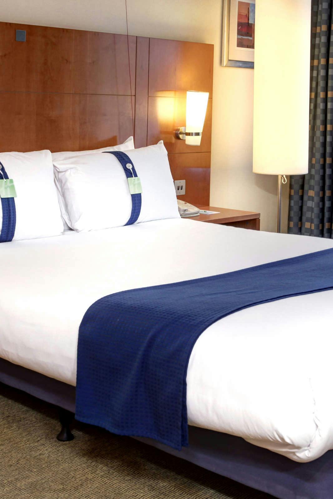 Hotel Holiday Inn Farnborough photo 4