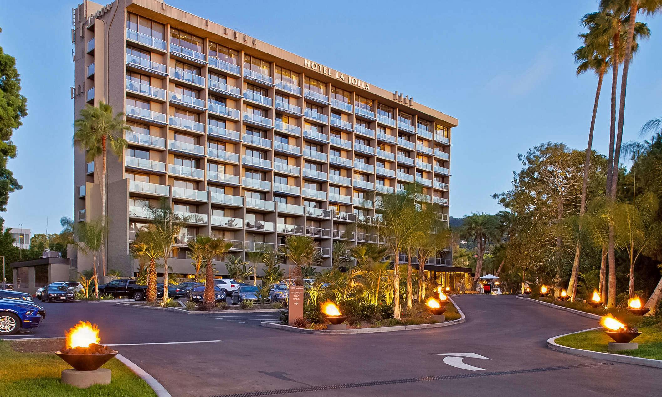 HOTEL LA JOLLA, CURIO COLLECTION BY HILTON