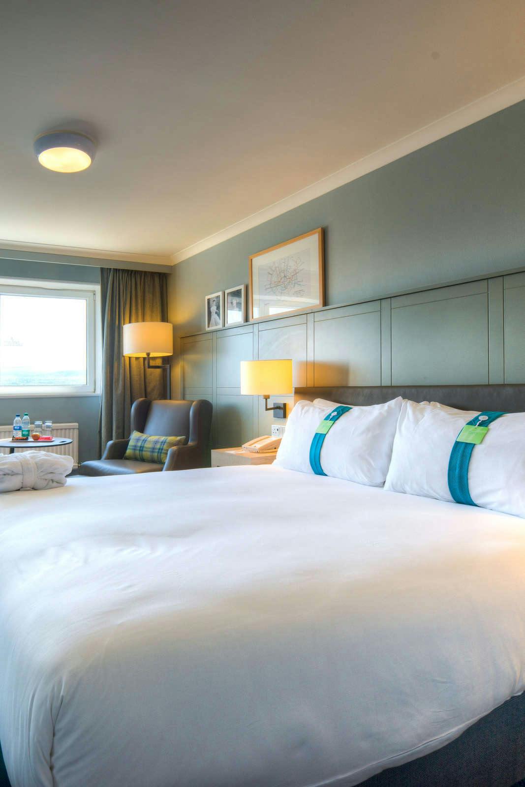 Hotel Holiday Inn Edinburgh photo 2