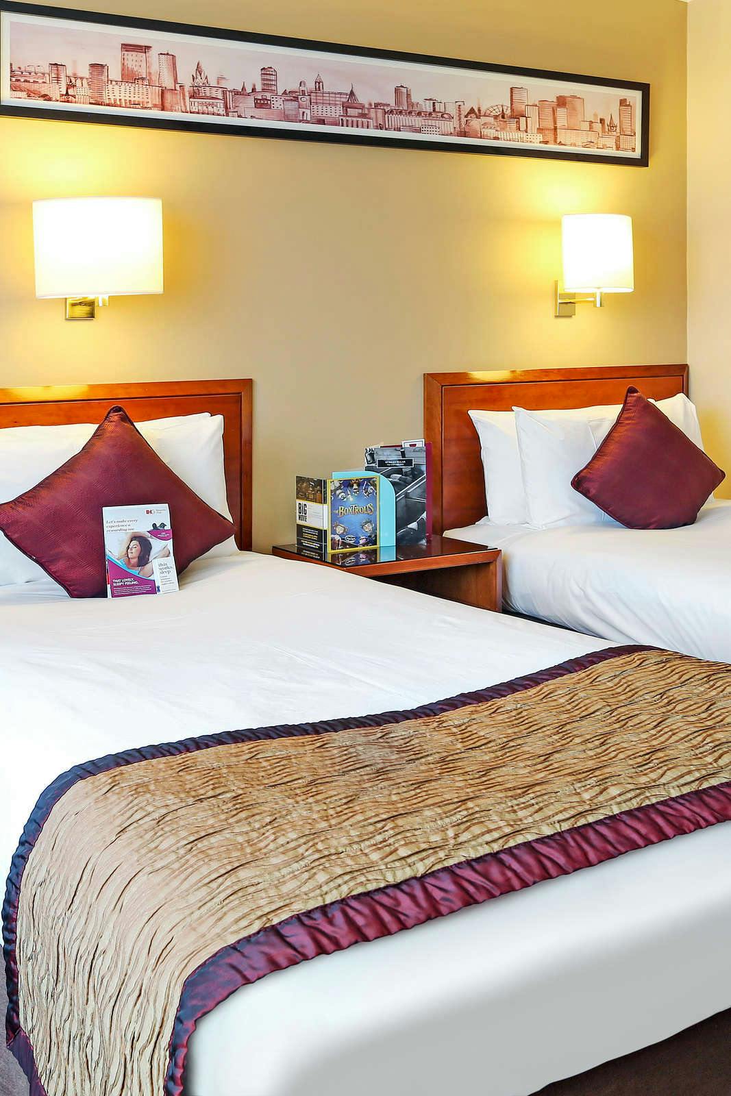 Hotel Crowne Plaza Manchester Airport photo 4