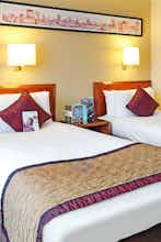 Hotel Crowne Plaza Manchester Airport photo 4