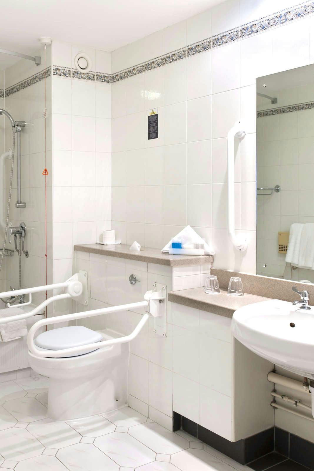 Hotel Holiday Inn Bolton Centre photo 4