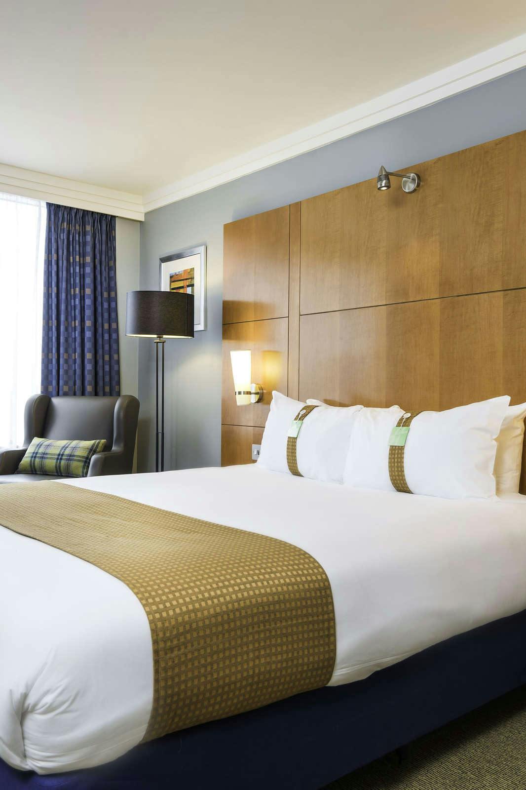 Hotel Holiday Inn Milton Keynes photo 3