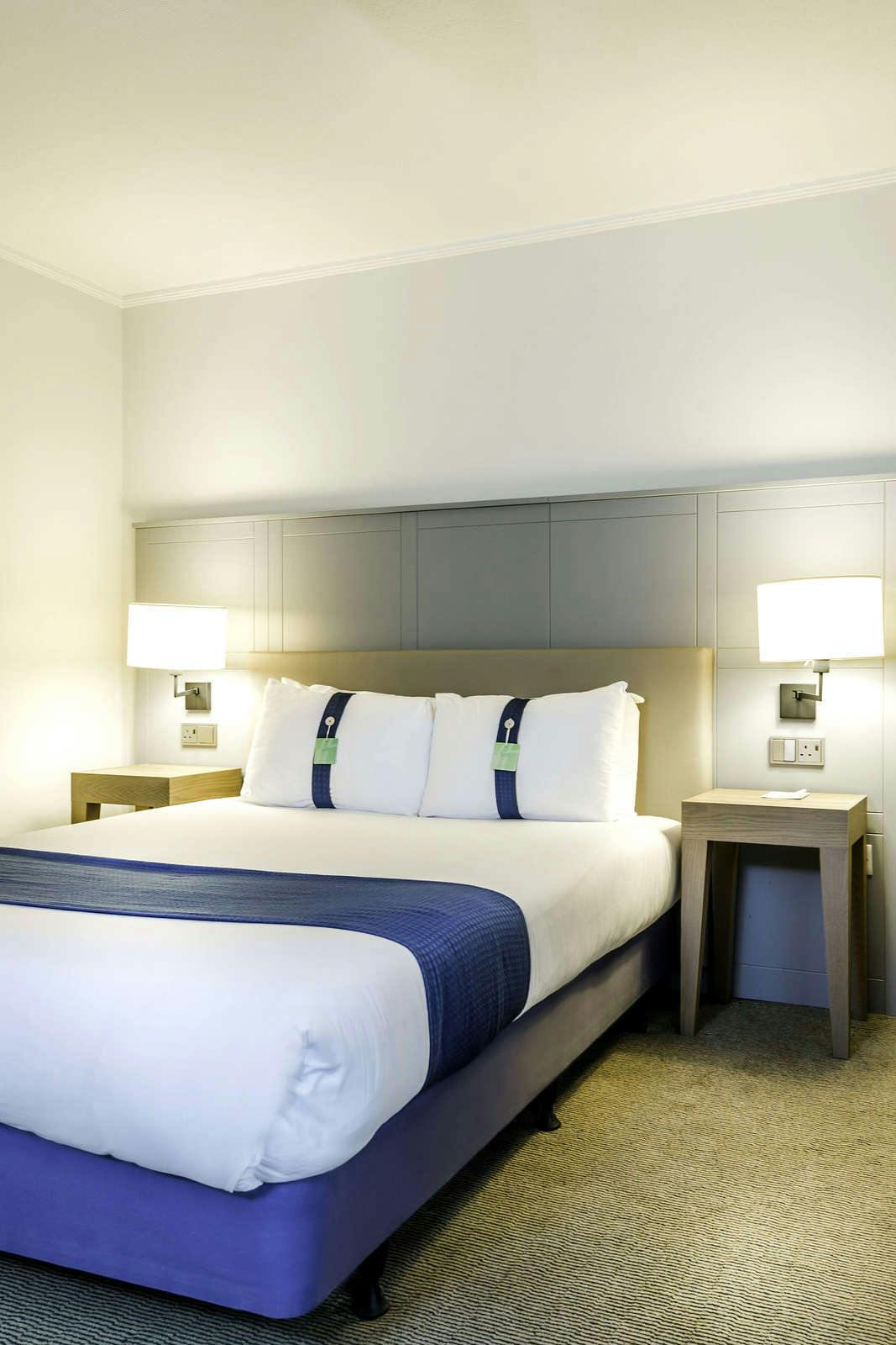 Hotel Holiday Inn Milton Keynes photo 2