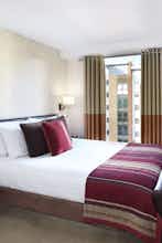 Hotel Staybridge Suites Newcastle photo 2