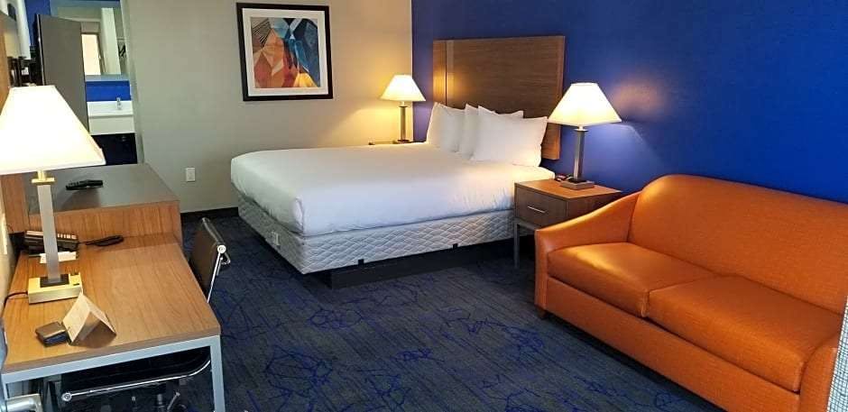 Hotel Quality Inn & Suites Vacaville photo 2