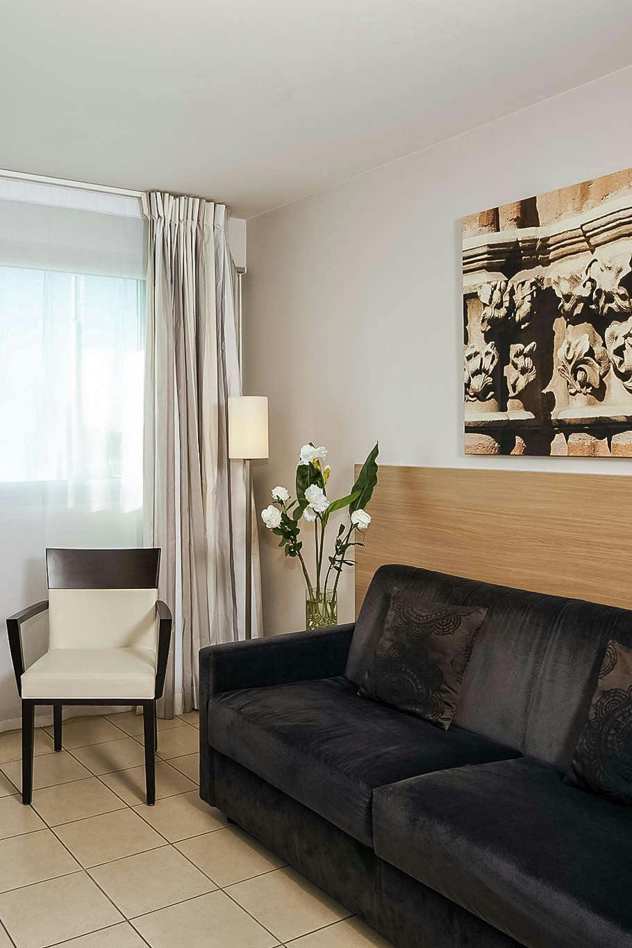 Residhome Toulouse Occitania Toulouse Hoteltonight - 