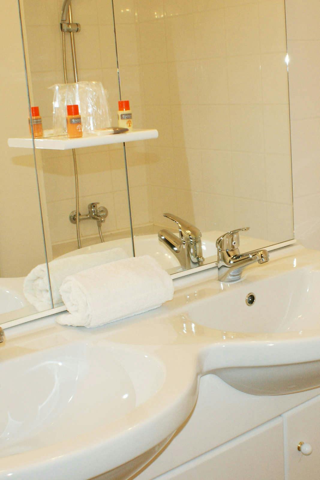 Hotel Adonis Valberg photo 4