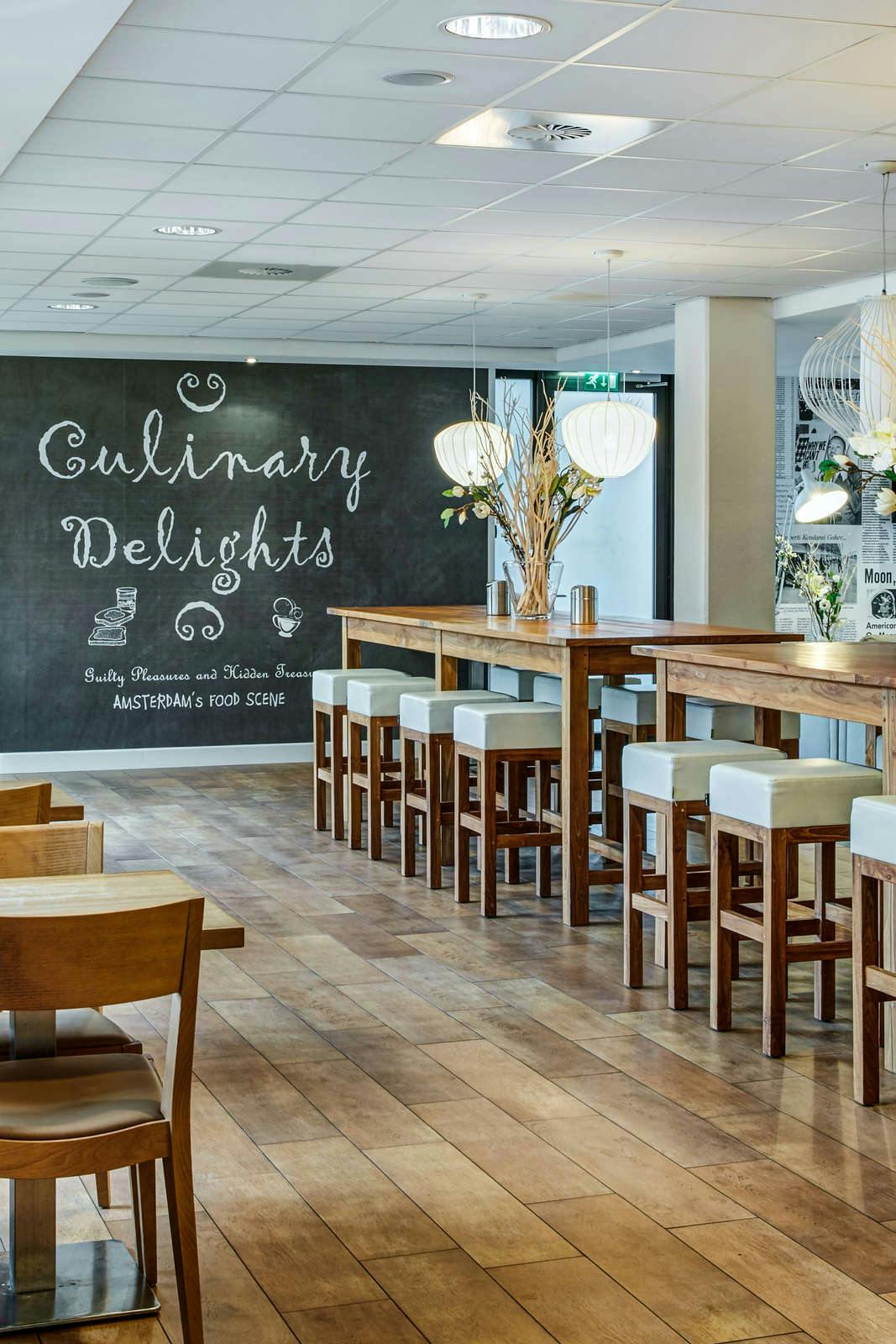 Hotel Holiday Inn Express Amsterdam Schiphol photo 1