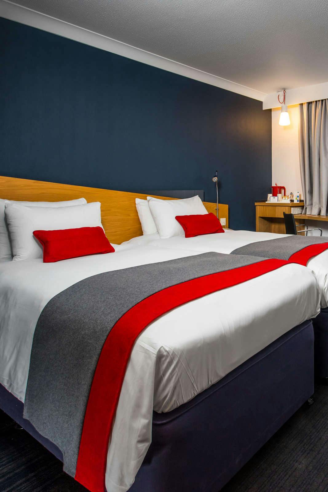 Hotel Holiday Inn Express Birmingham Oldbury photo 3