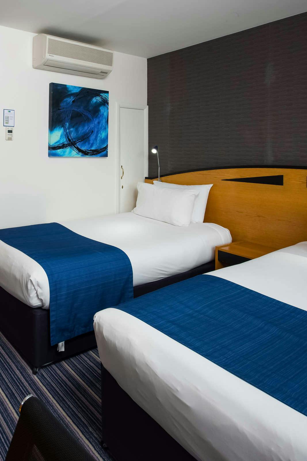 Hotel Holiday Inn Express Bristol City Centre photo 2