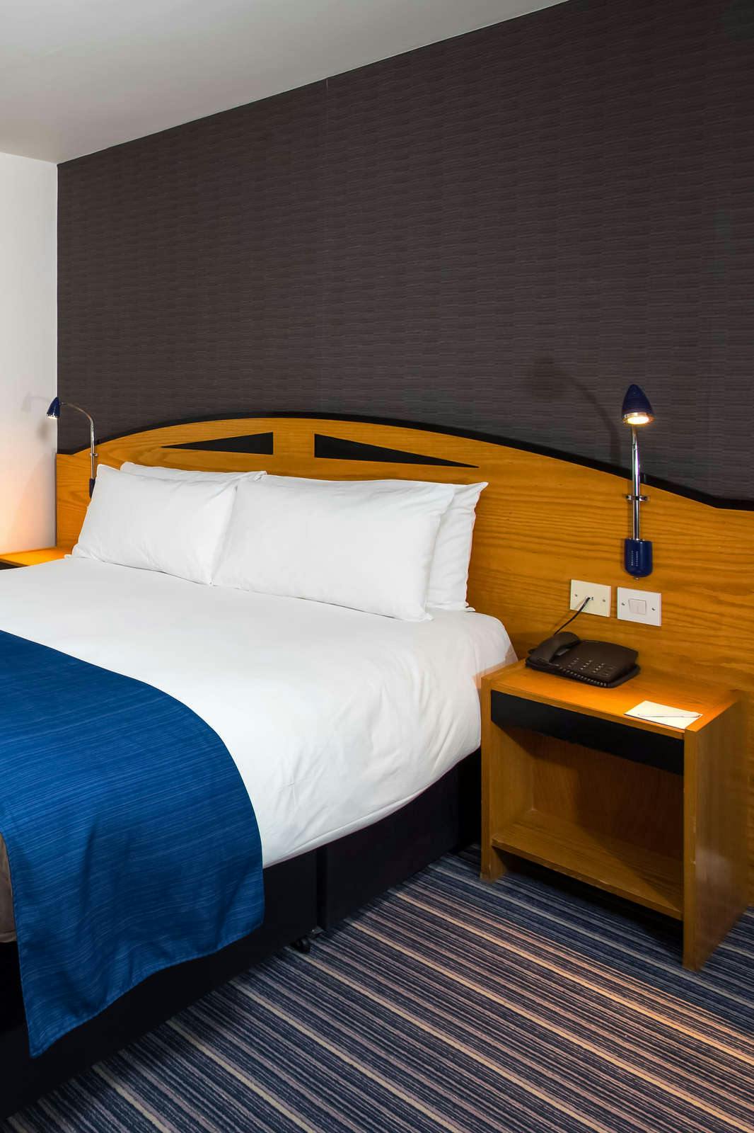 Hotel Holiday Inn Express Bristol City Centre photo 4