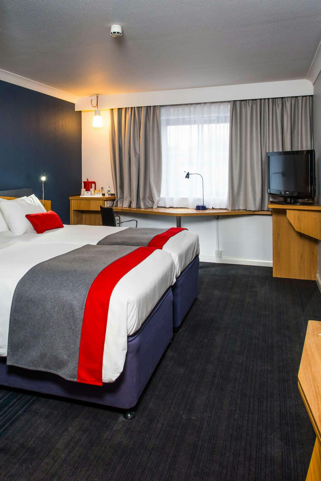 Hotel Holiday Inn Express Glasgow City Centre Riverside photo 4