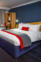 Hotel Holiday Inn Express Glasgow City Centre Riverside photo 1