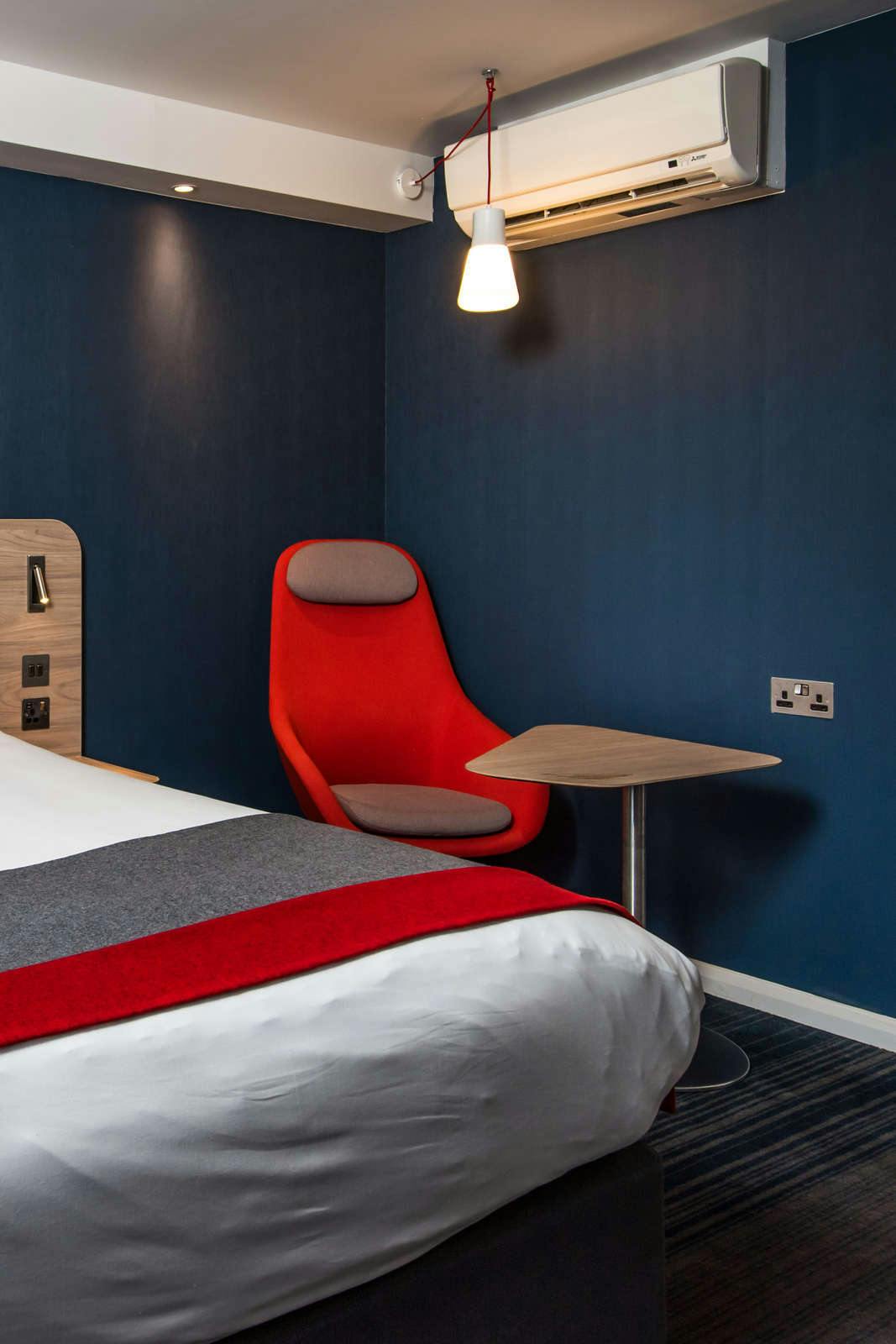 Hotel Holiday Inn Express London Dartford photo 5