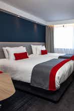 Hotel Holiday Inn Express London Dartford photo 3