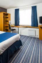 Hotel Holiday Inn Express Manchester - East photo 5